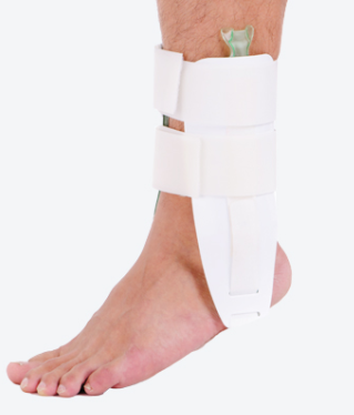 Adjustable air ankle brace